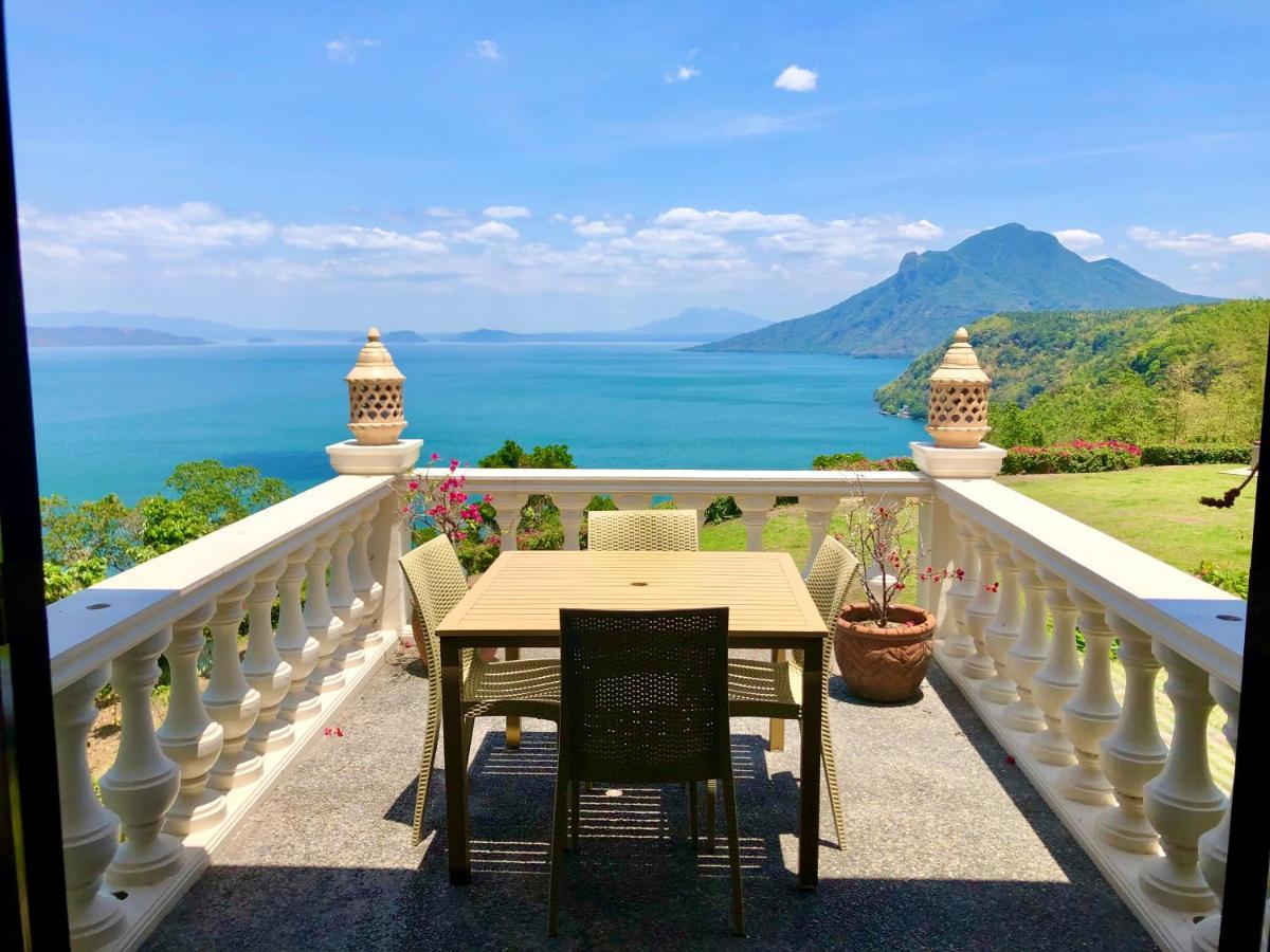 Ataalaya Farmhouse Batangas Esterno foto
