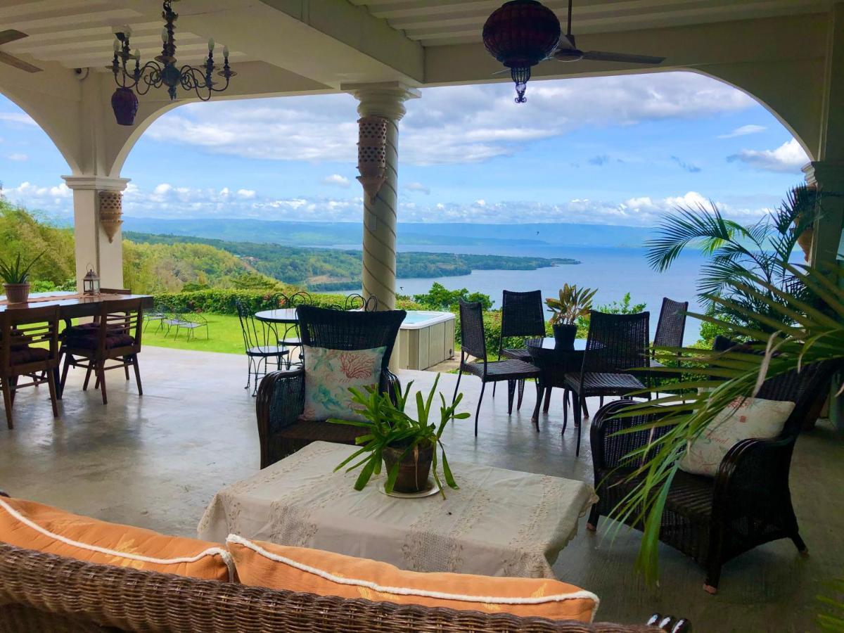 Ataalaya Farmhouse Batangas Esterno foto