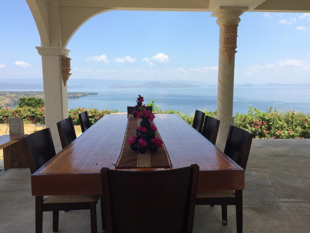 Ataalaya Farmhouse Batangas Esterno foto