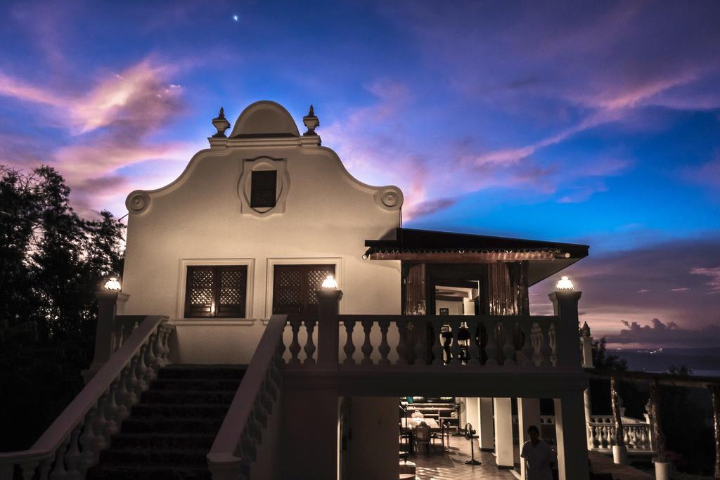Ataalaya Farmhouse Batangas Esterno foto
