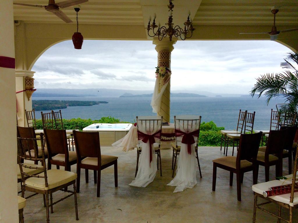 Ataalaya Farmhouse Batangas Esterno foto